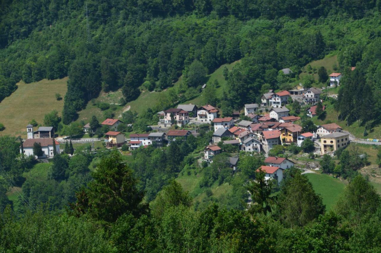 Apartma Zala Appartement Most na Soči Buitenkant foto